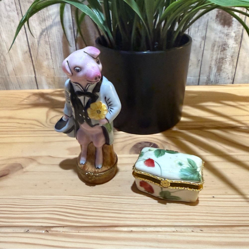 Mr. Gentleman Pig Limoges trinket box, handcrafted in Limoges, France